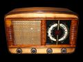 colección de aparatos de radio y otros reproductores de sonido2
