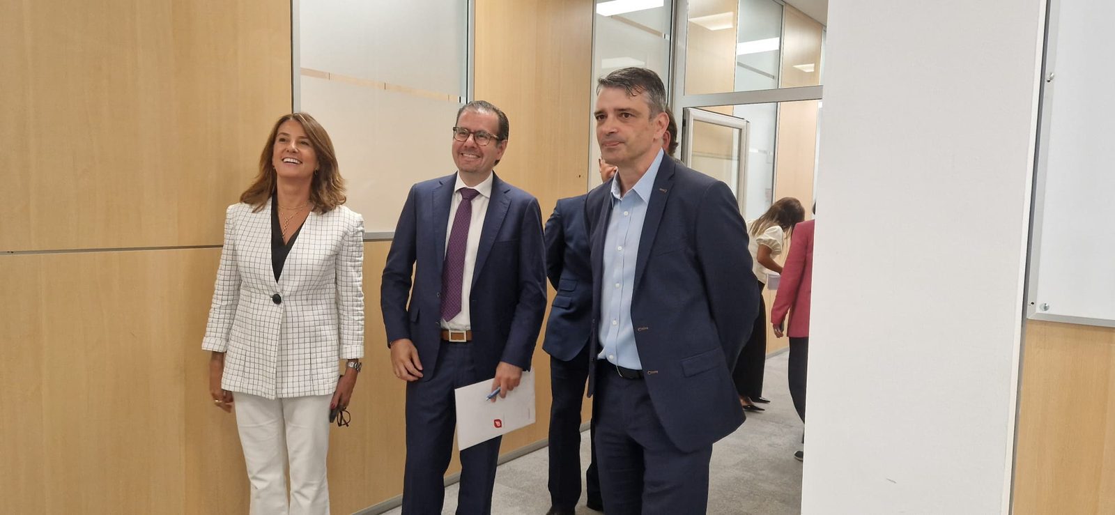 La Sociedad Regional de Promoción remite a Duro Felguera una oferta no vinculante para la adquisición del taller de Barros