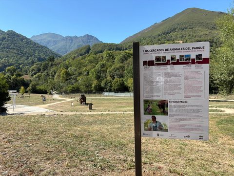 Cultura rinde homenaje a Fernando Morán, artífice del proyecto de conservación animal del Parque de la Prehistoria de Teverga