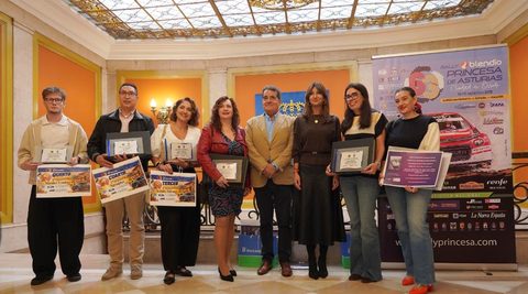 Oviedo reconoce la creatividad de los comercios premiados en el II Concurso de Escaparates del Rally Blendio Princesa de Asturias